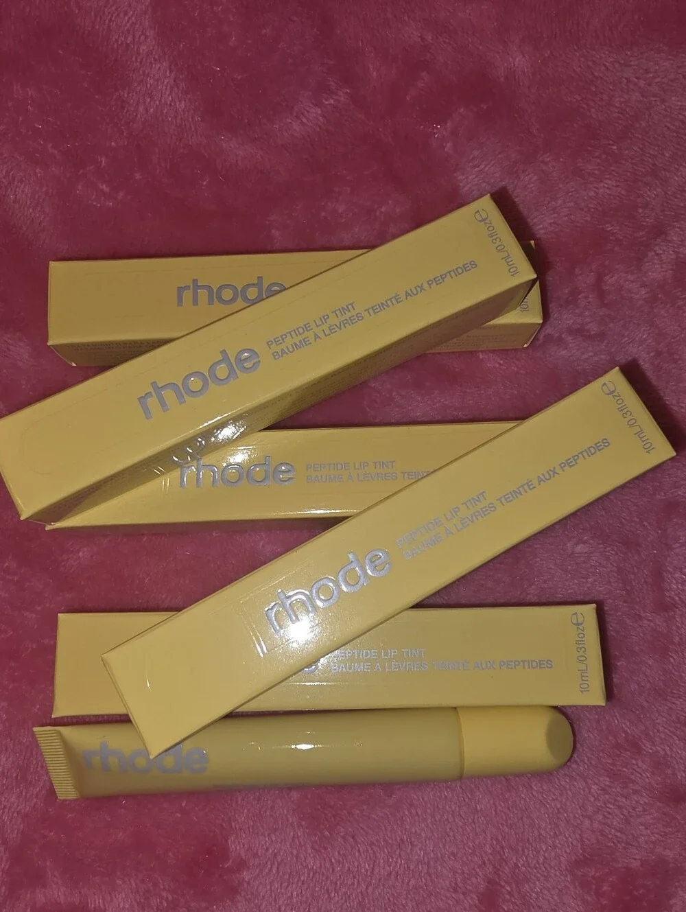 Rhode Peptide Lip Tint in Lemontini